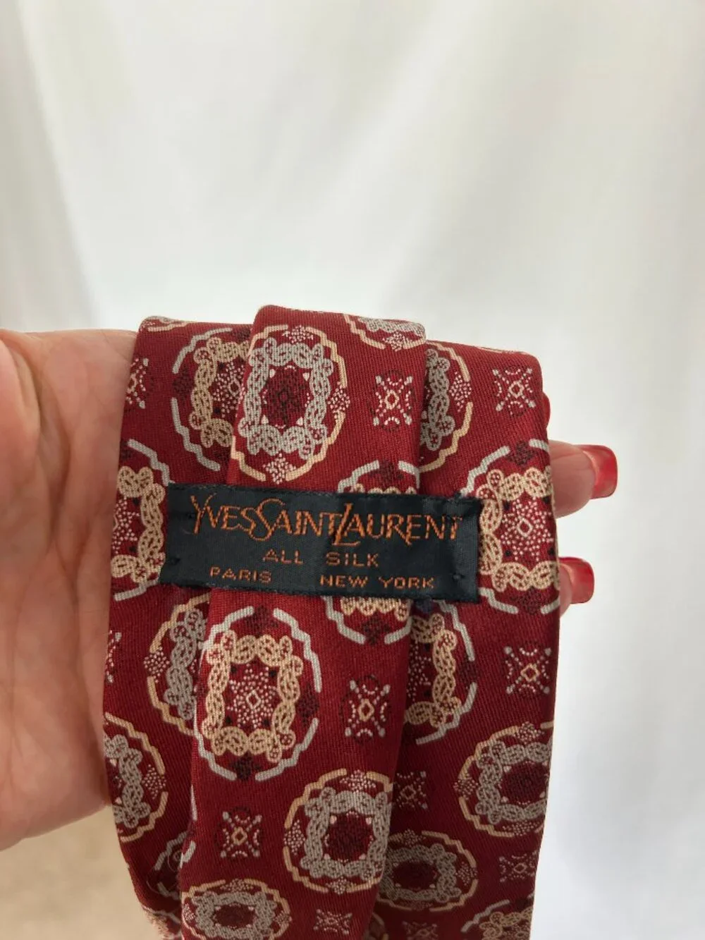 Yves Saitn Laurent Vintage Silk Neck Tie Burgundy